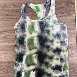 Lululemon swiftly tech tie dye size 8